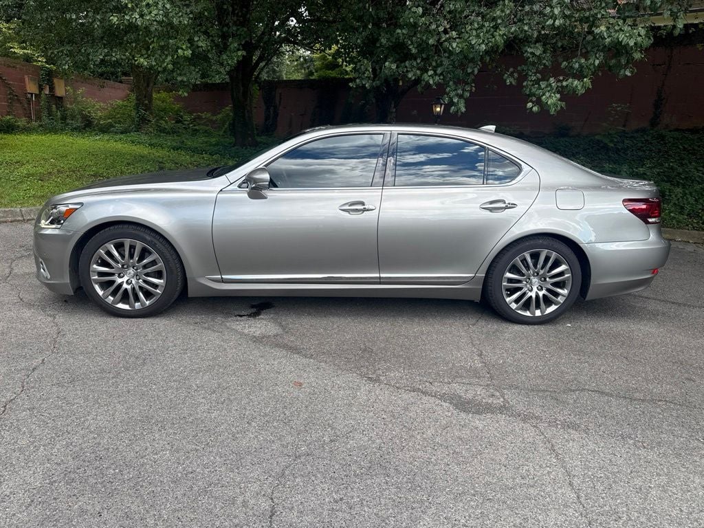 2016 Lexus LS 460