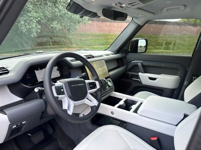 2026 Land Rover Defender 110 S