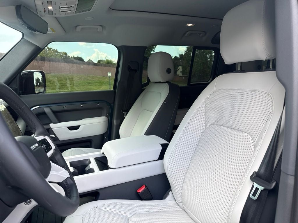 2026 Land Rover Defender 110 S