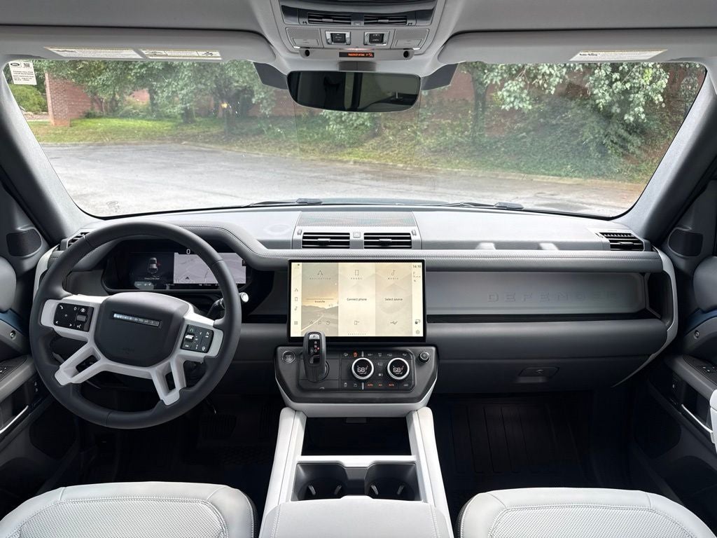 2026 Land Rover Defender 110 S