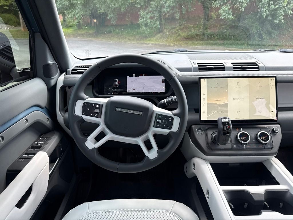 2026 Land Rover Defender 110 S