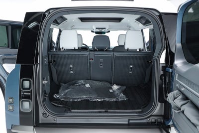 2026 Land Rover Defender 110 S
