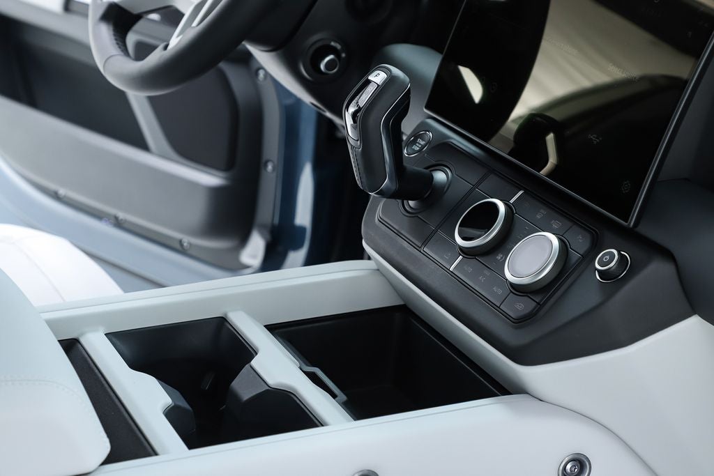 2026 Land Rover Defender 110 S