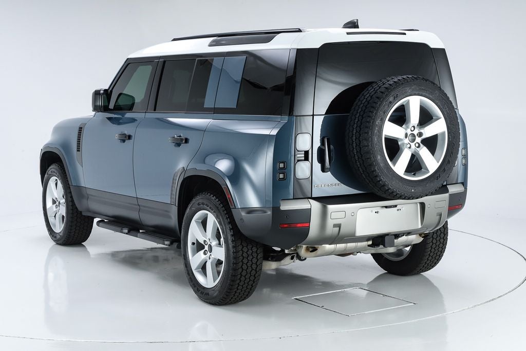 2026 Land Rover Defender 110 S