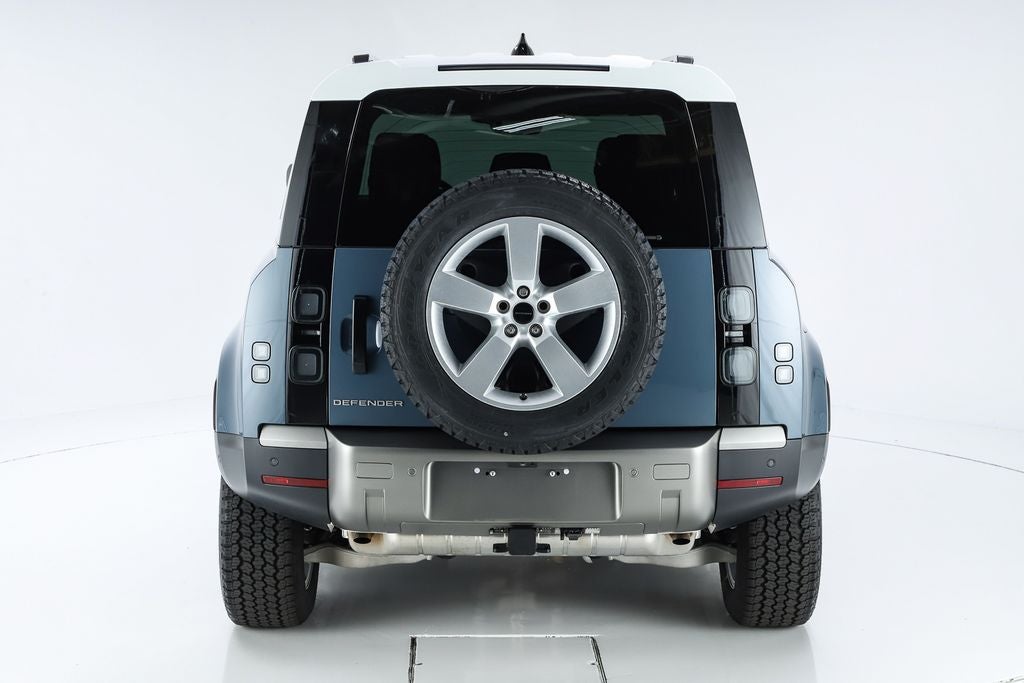 2026 Land Rover Defender 110 S