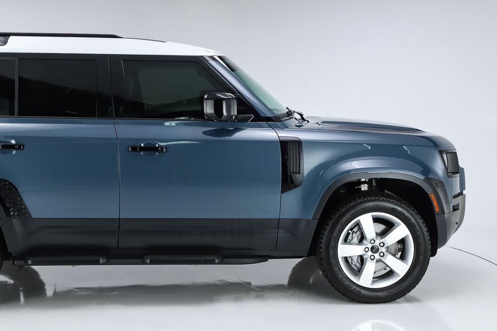 2026 Land Rover Defender 110 S