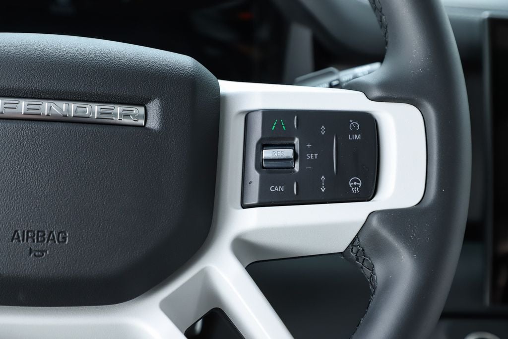 2026 Land Rover Defender 110 S