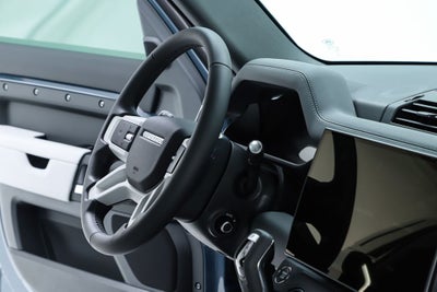 2026 Land Rover Defender 110 S