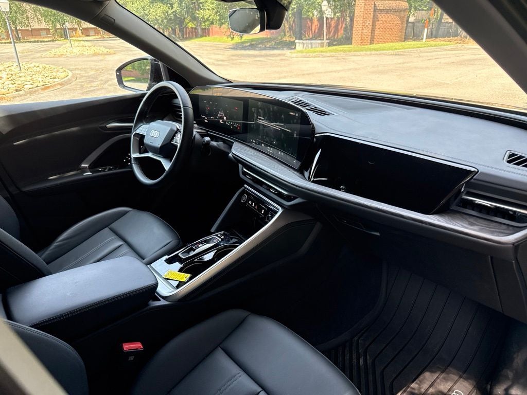 2025 Audi Q5 2.0T Premium quattro