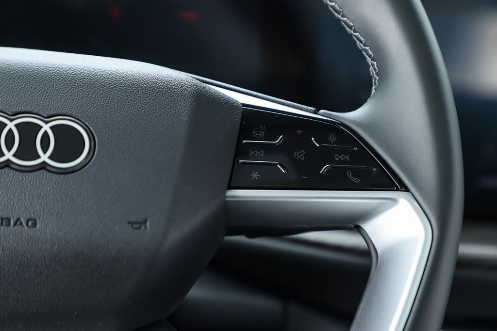 2025 Audi Q5 2.0T Premium quattro
