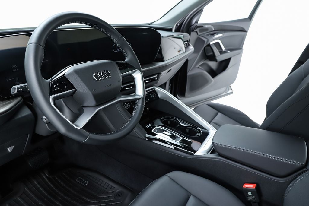 2025 Audi Q5 2.0T Premium quattro