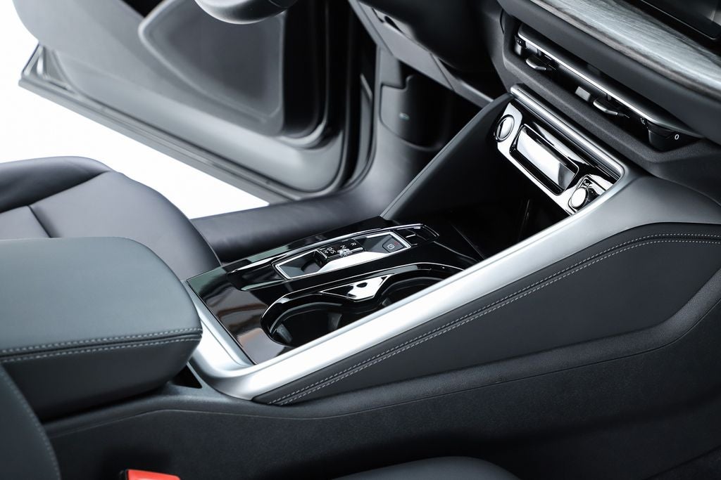 2025 Audi Q5 2.0T Premium quattro