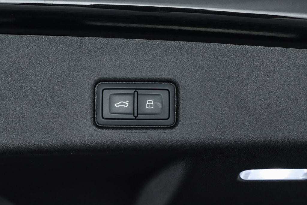 2025 Audi Q5 2.0T Premium quattro