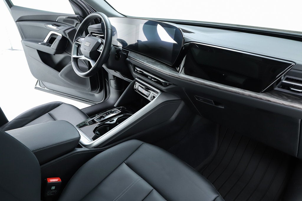 2025 Audi Q5 2.0T Premium quattro