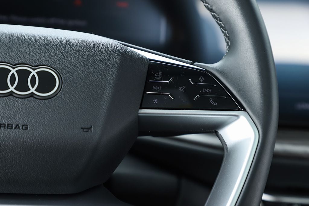2025 Audi Q5 2.0T Premium quattro