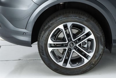 2025 Audi Q5 2.0T Premium quattro