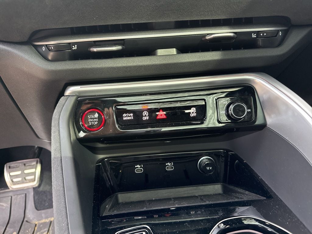 2025 Audi SQ5 3.0T Premium Plus quattro