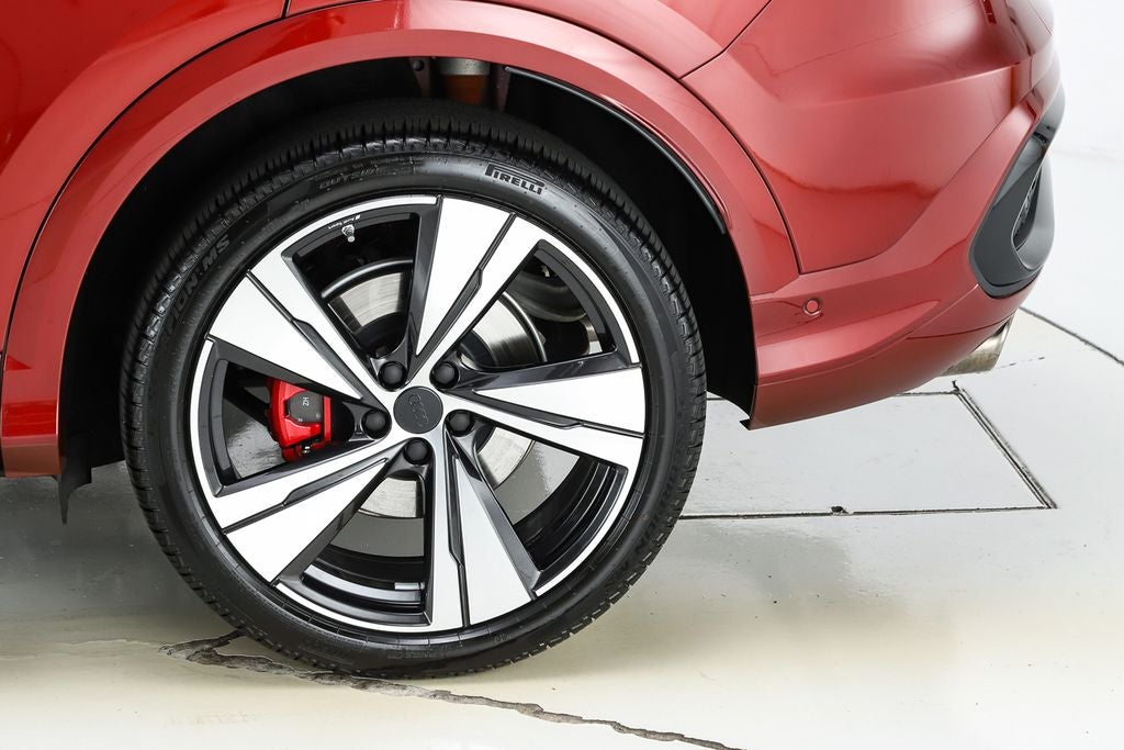 2026 Audi SQ5 Premium Plus quattro