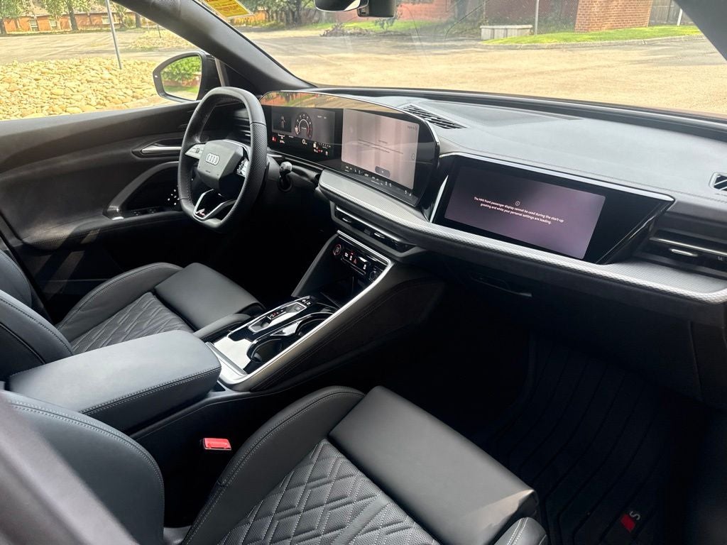 2026 Audi SQ5 Premium Plus quattro