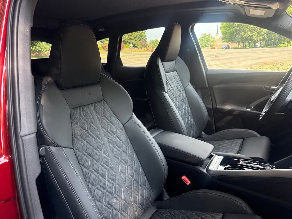 2026 Audi SQ5 Premium Plus quattro