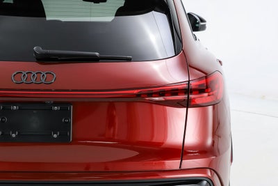 2026 Audi SQ5 Premium Plus quattro