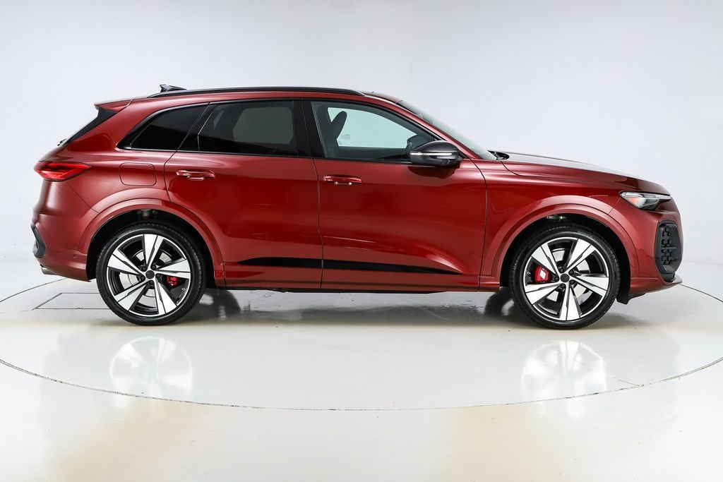 2026 Audi SQ5 Premium Plus quattro