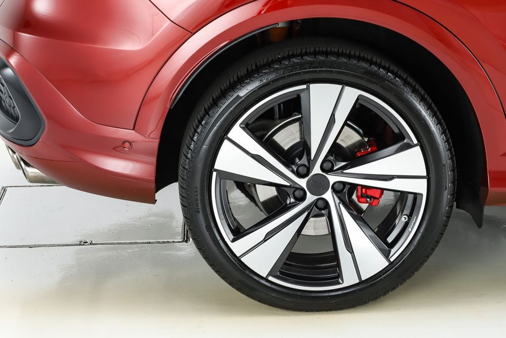 2026 Audi SQ5 Premium Plus quattro