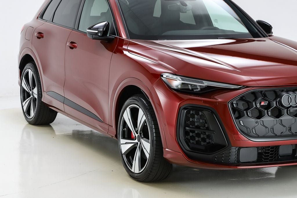 2026 Audi SQ5 Premium Plus quattro