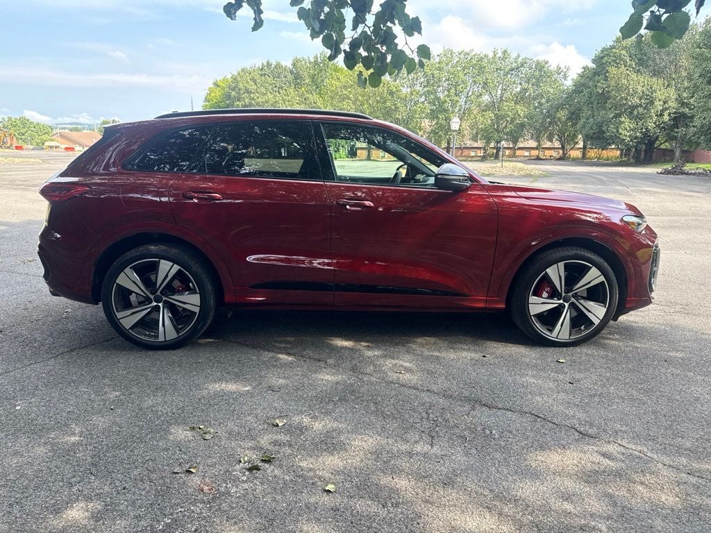 2026 Audi SQ5 Premium Plus quattro