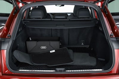 2026 Audi SQ5 Premium Plus quattro