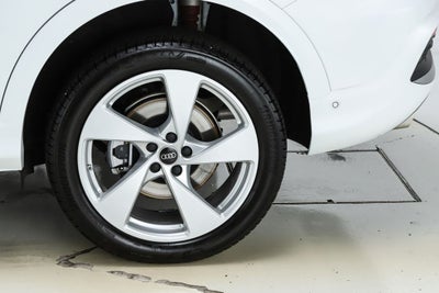 2025 Audi Q5 2.0T Premium Plus quattro