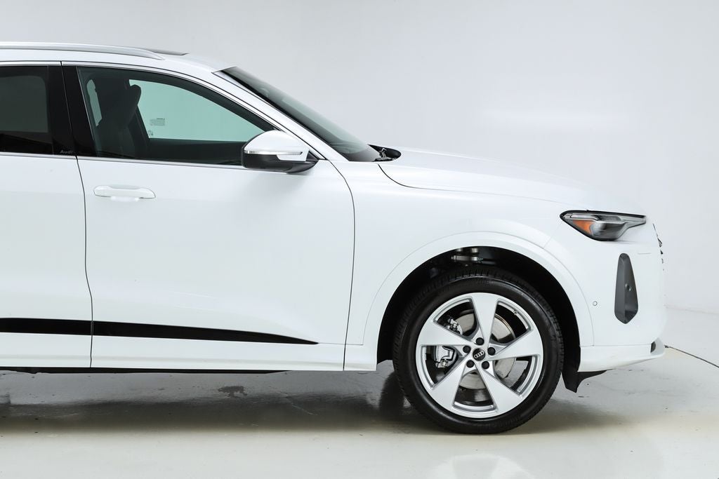 2025 Audi Q5 2.0T Premium Plus quattro