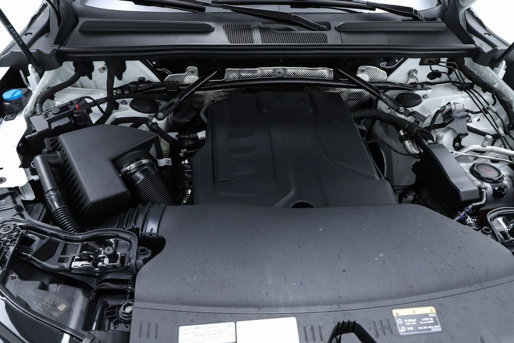 2025 Audi Q5 2.0T Premium Plus quattro