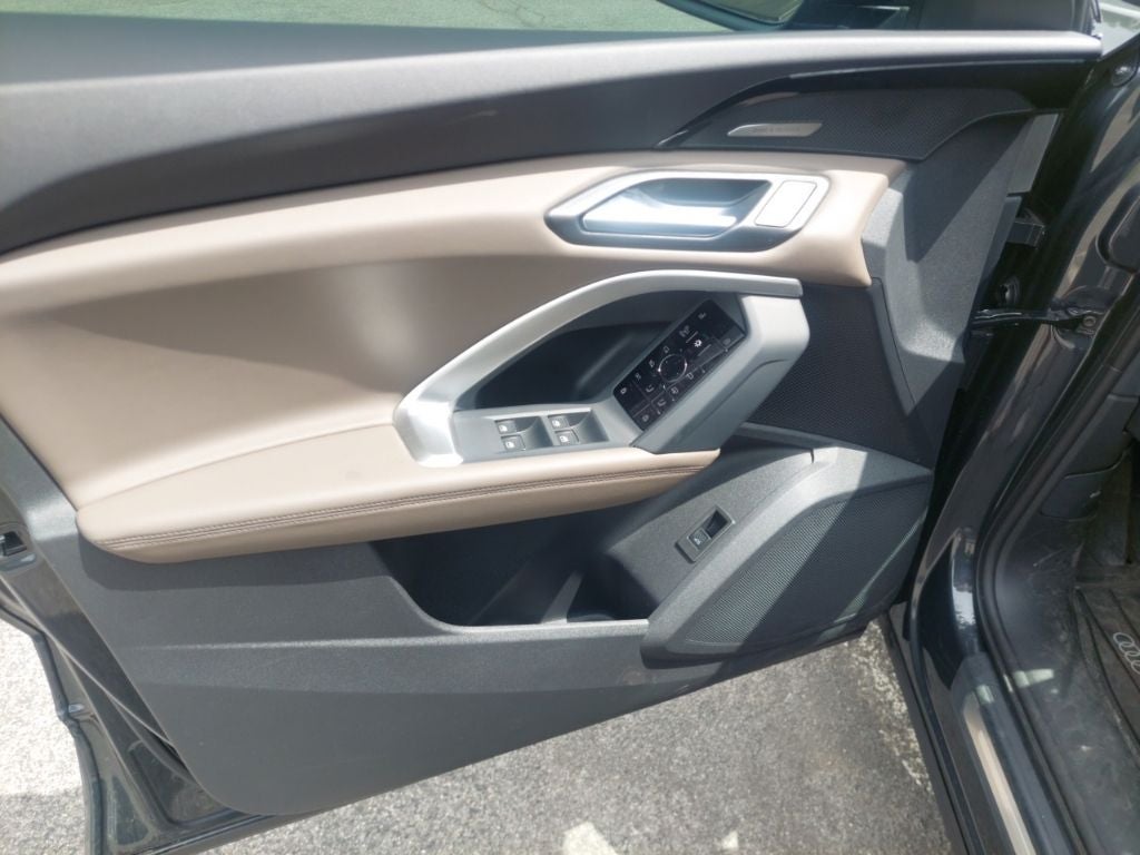 2025 Audi Q5 2.0T Premium Plus quattro