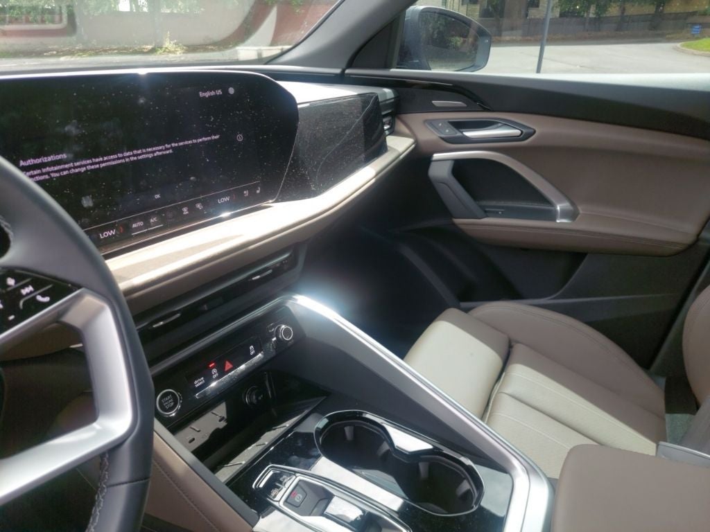 2025 Audi Q5 2.0T Premium Plus quattro