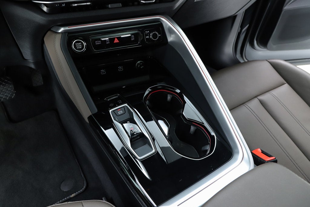 2025 Audi Q5 2.0T Premium Plus quattro