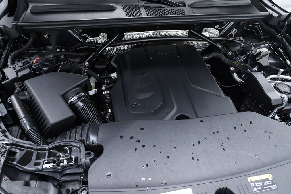 2025 Audi Q5 2.0T Premium Plus quattro