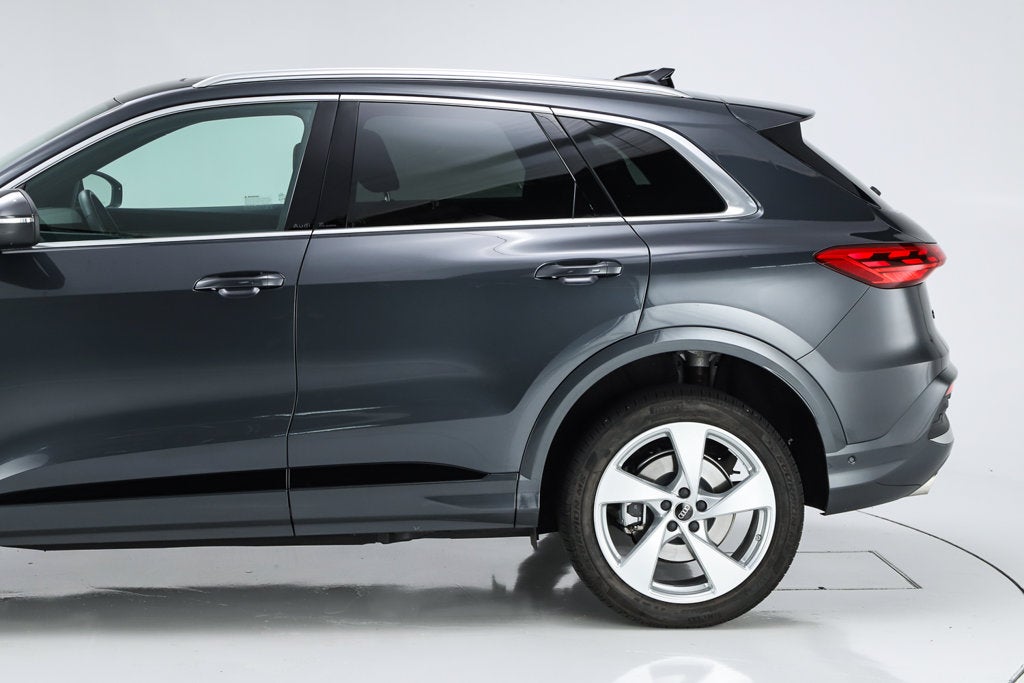 2025 Audi Q5 2.0T Premium Plus quattro