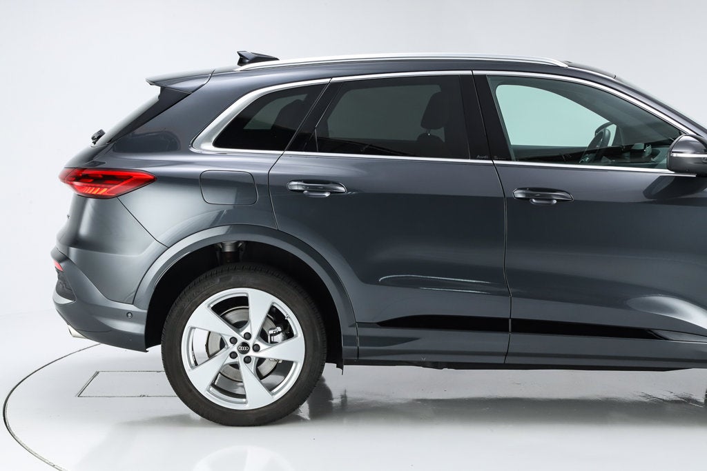 2025 Audi Q5 2.0T Premium Plus quattro