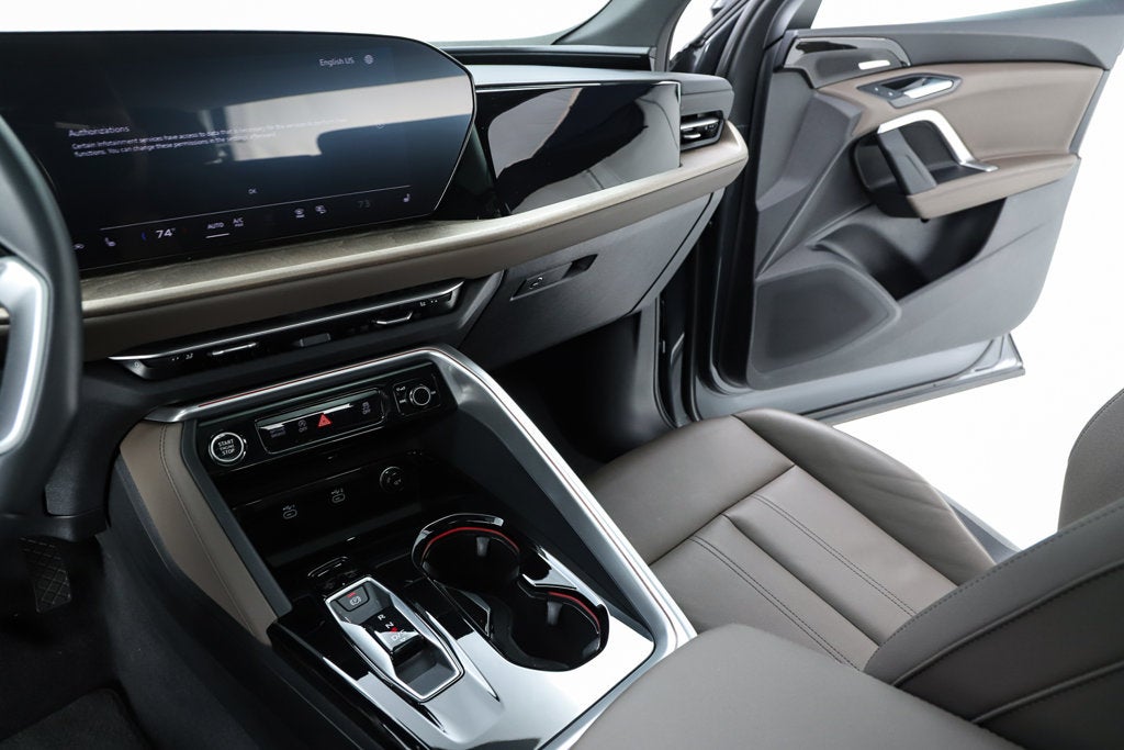 2025 Audi Q5 2.0T Premium Plus quattro