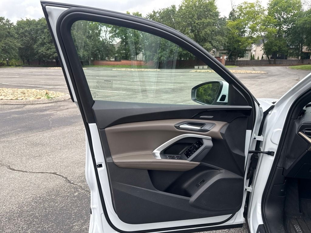 2025 Audi Q5 2.0T Premium Plus quattro