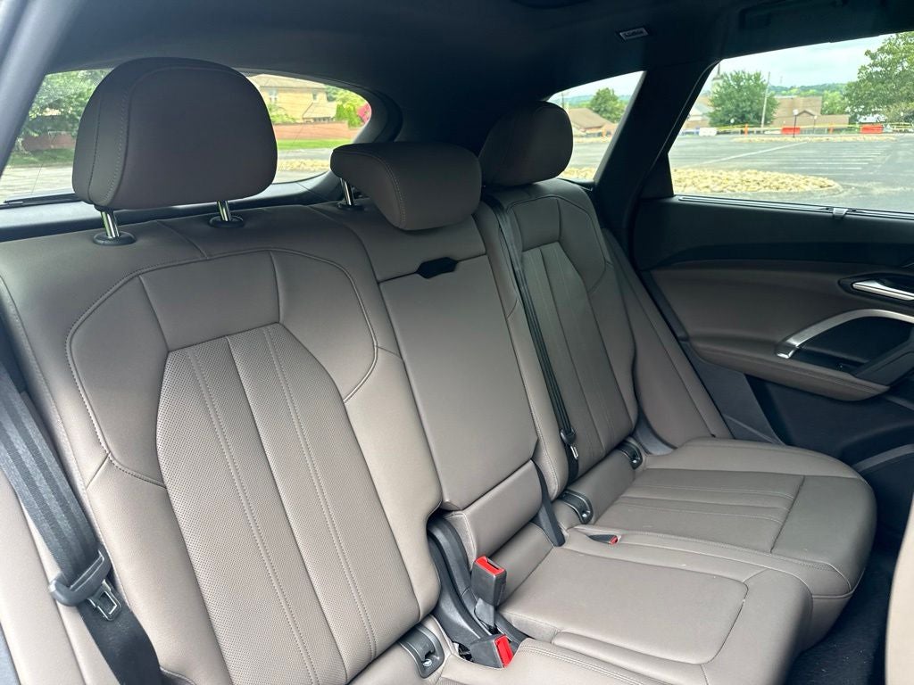 2025 Audi Q5 2.0T Premium Plus quattro