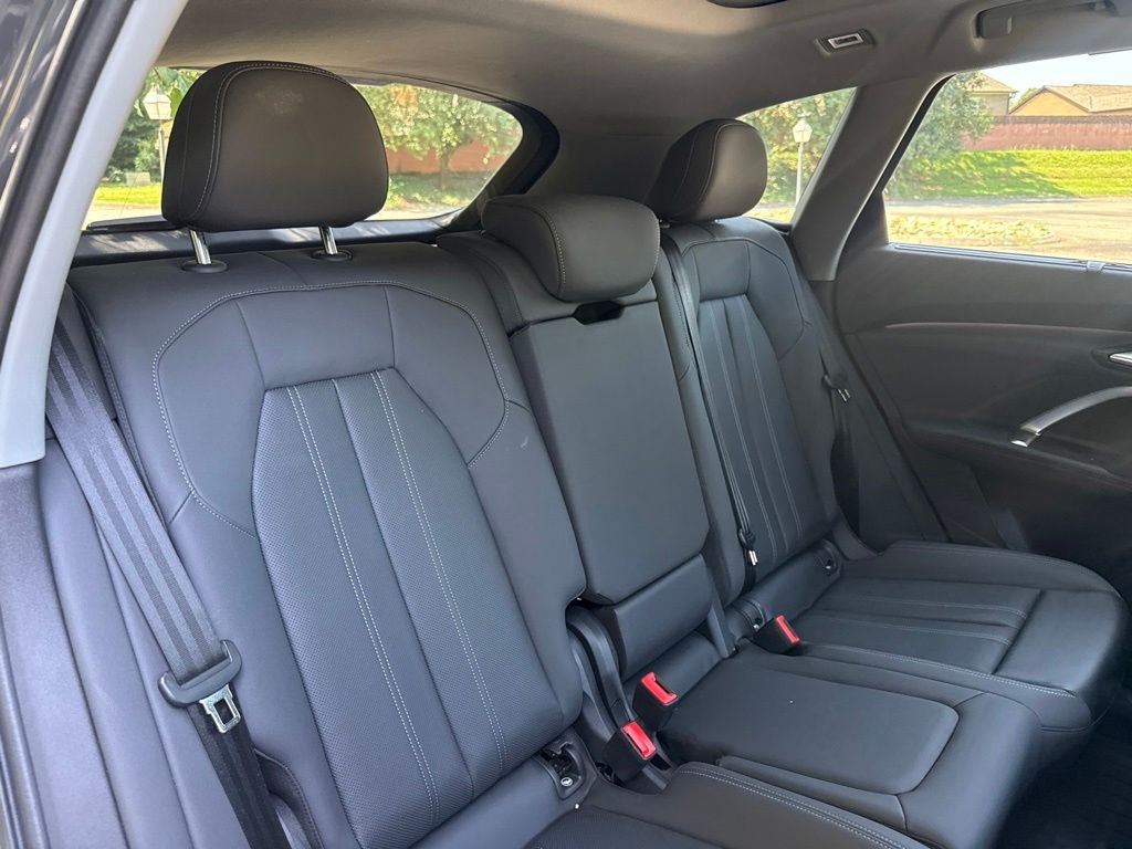 2025 Audi Q5 2.0T Premium Plus quattro