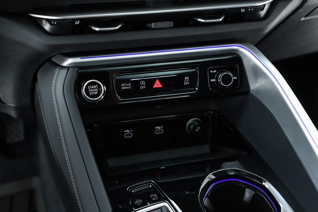 2025 Audi Q5 2.0T Premium Plus quattro