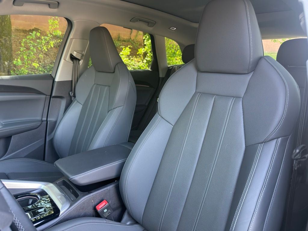 2025 Audi Q5 2.0T Premium Plus quattro