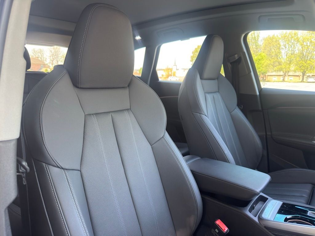 2025 Audi Q5 2.0T Premium Plus quattro