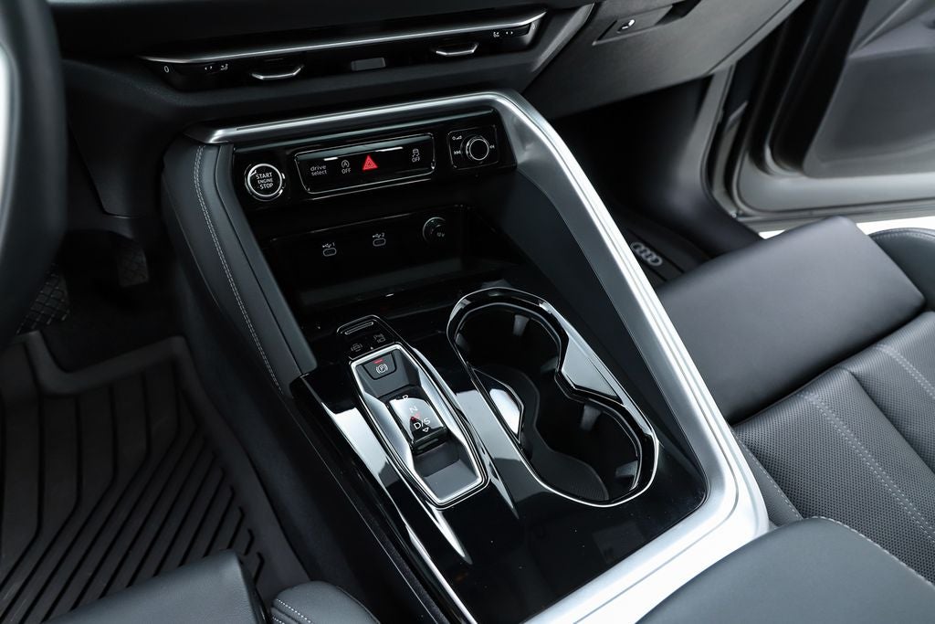 2025 Audi Q5 2.0T Premium Plus quattro