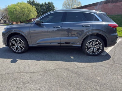 2025 Audi Q5 2.0T Premium Plus quattro