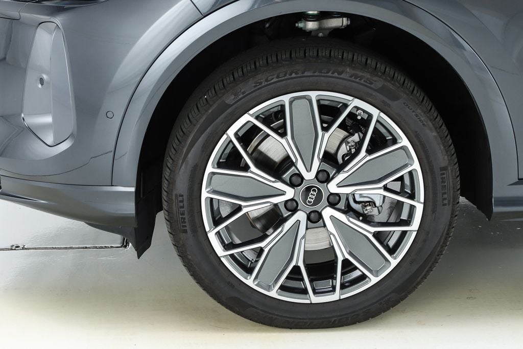 2025 Audi Q5 2.0T Premium Plus quattro