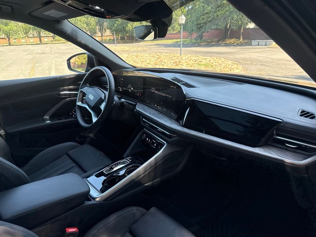 2025 Audi Q5 2.0T Premium Plus quattro